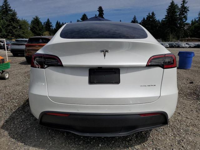 7SAYGAEE4NF518942 - 2022 TESLA MODEL Y Blanc photo 6