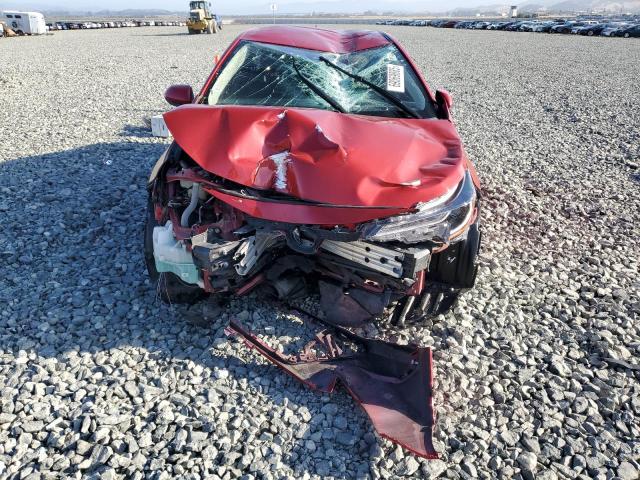 JTDEPRAE5LJ046454 - 2020 TOYOTA COROLLA LE RED photo 5