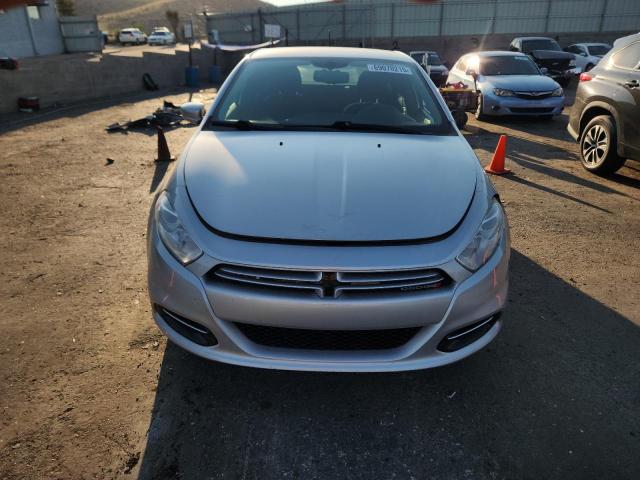 1C3CDFAA3DD323411 - 2013 DODGE DART SE 银色 照片 5