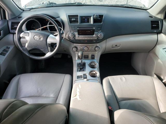 5TDZK3EHXCS062461 - 2012 TOYOTA HIGHLANDER BASE Սպիտակ լուսանկար 8