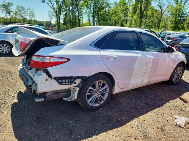 4T1BF1FK9FU042525 - 2015 TOYOTA CAMRY LE WHITE photo 3