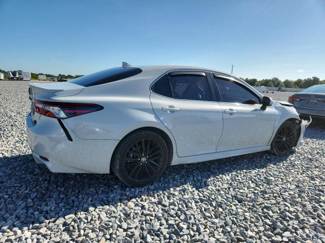 4T1K31AK3NU043491 - 2022 TOYOTA CAMRY XSE SILVER photo 3