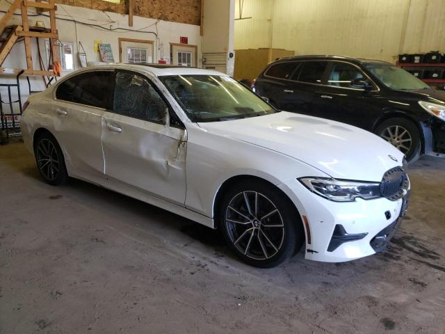 WBA5R7C54KFH26245 - 2019 BMW 330XI WHITE photo 4