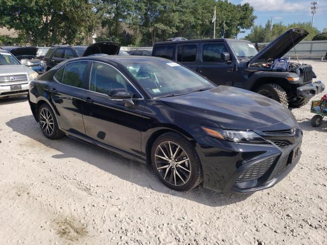 4T1T11BK2RU131110 - 2024 TOYOTA CAMRY SE NIGHT SHADE BLACK photo 4