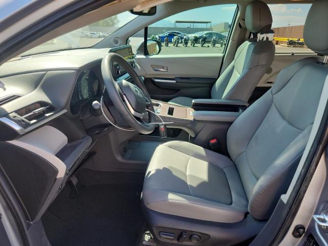 5TDJRKEC5RS211276 - 2024 TOYOTA SIENNA XLE SILVER photo 7