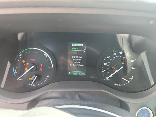 5TDJRKEC5RS211276 - 2024 TOYOTA SIENNA XLE SILVER photo 9