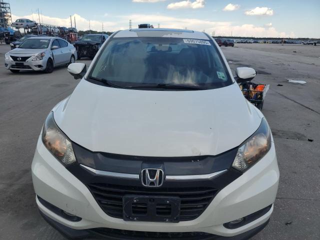 3CZRU5H56JM711929 - 2018 HONDA HR-V EX أبيض صورة 5