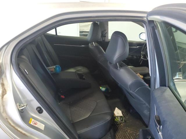 4T1B61HK3JU011969 - 2018 TOYOTA CAMRY XSE Plata foto 10