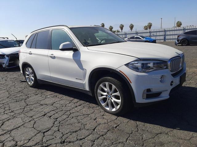 5UXKT0C55G0S79204 - 2016 BMW X5 XDR40E WHITE photo 4