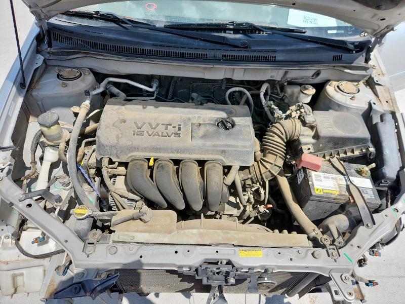 1NXBR32E25Z480353 - 2005 TOYOTA COROLLA CE Silber Foto 11