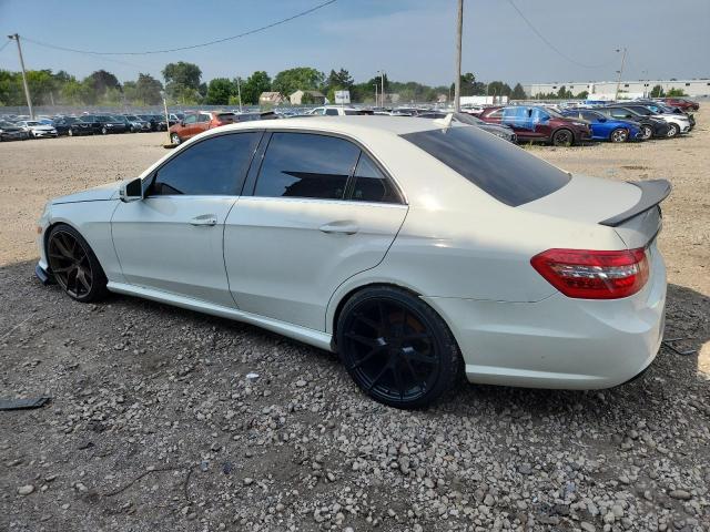 WDDHF8HB8BA480295 - 2011 MERCEDES-BENZ E 350 4MATIC WHITE photo 2