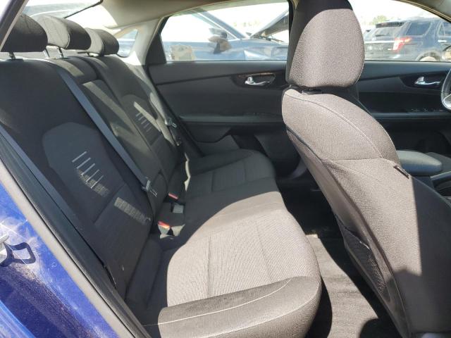 3KPF54AD0KE111663 - 2019 KIA FORTE EX BLUE photo 10