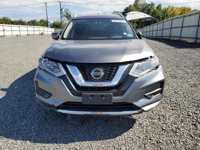 JN8AT2MV6JW346988 - 2018 NISSAN ROGUE S GRAY photo 5