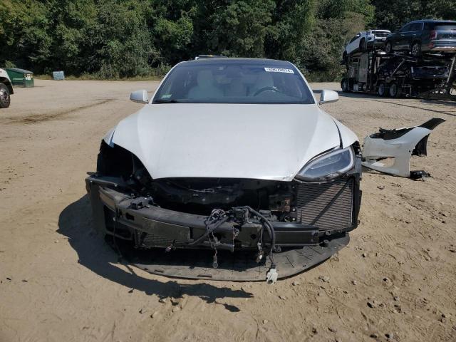 5YJSA1E28HF204337 - 2017 TESLA MODEL S WHITE photo 5