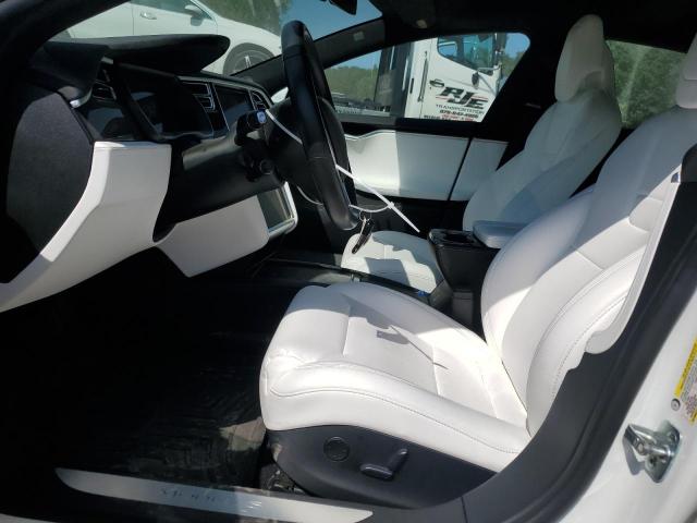 5YJSA1E28HF204337 - 2017 TESLA MODEL S WHITE photo 7