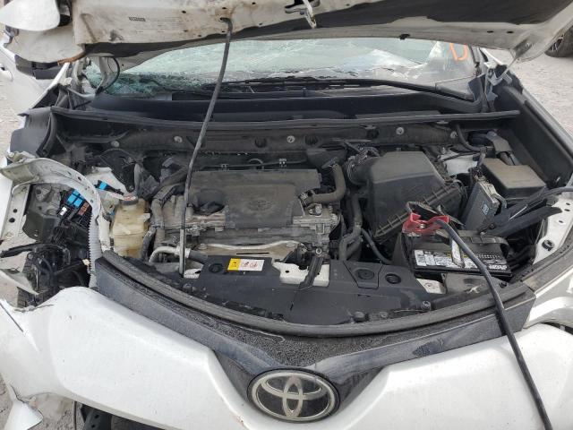 JTMJFREV8HD212709 - 2017 TOYOTA RAV4 SE WHITE photo 12