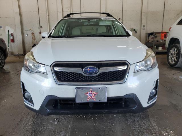 JF2GPADC6GH338195 - 2016 SUBARU CROSSTREK PREMIUM Weiß Foto 5