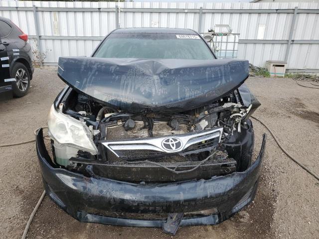 4T1BF1FK2DU687451 - 2013 TOYOTA CAMRY L GRAY photo 5