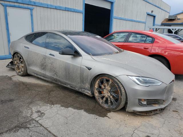 5YJSA1E22JF294932 - 2018 TESLA MODEL S Մոխրագույն լուսանկար 4