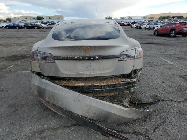 5YJSA1E22JF294932 - 2018 TESLA MODEL S Մոխրագույն լուսանկար 6
