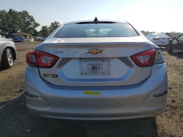 1G1BC5SM5J7206820 - 2018 CHEVROLET CRUZE LS ვერცხლისფერი ფოტო 6