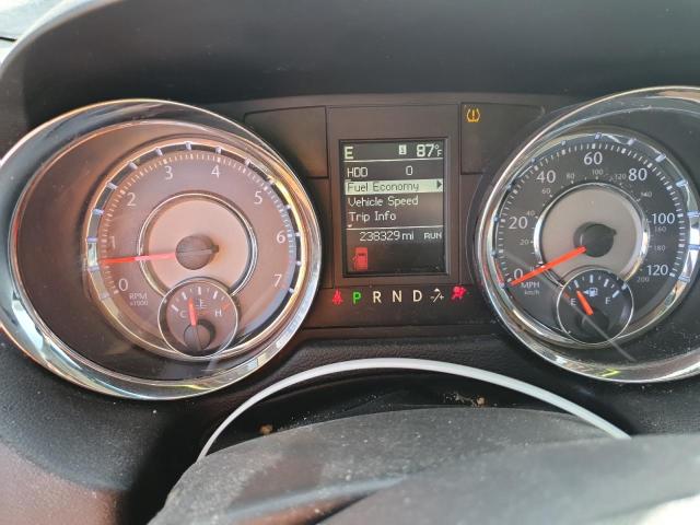 2C4RC1BG4FR726330 - 2015 CHRYSLER TOWN & COU TOURING WHITE photo 9