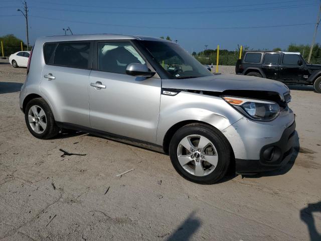 KNDJN2A2XJ7545066 - 2018 KIA SOUL SILVER photo 4