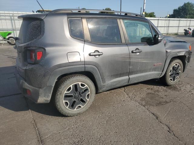 ZACCJBCB9HPG31161 - 2017 JEEP RENEGADE TRAILHAWK CHARCOAL photo 3