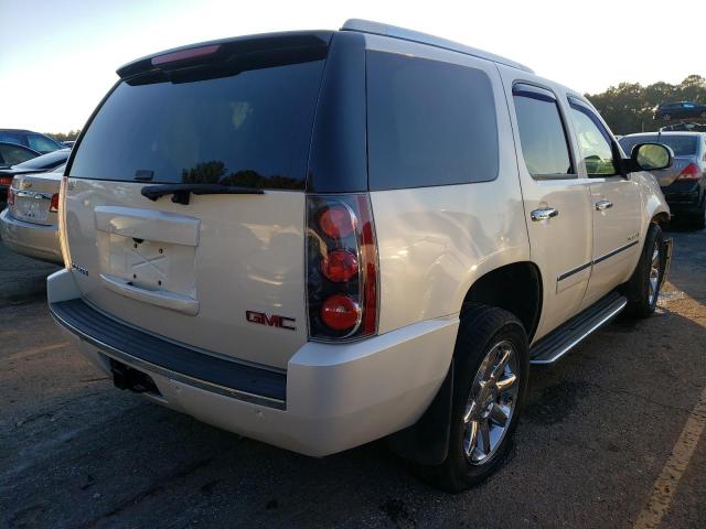 1GKFK03289R199992 - 2009 GMC YUKON DENALI WHITE photo 3