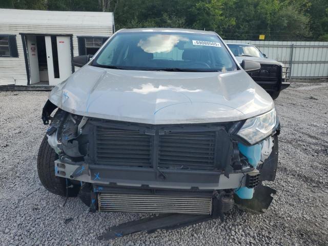 2GNAXHEV0J6111845 - 2018 CHEVROLET EQUINOX LS 银色 照片 5