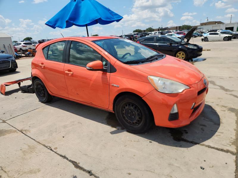 JTDKDTB33C1001471 - 2012 TOYOTA PRIUS C ORANGE photo 4