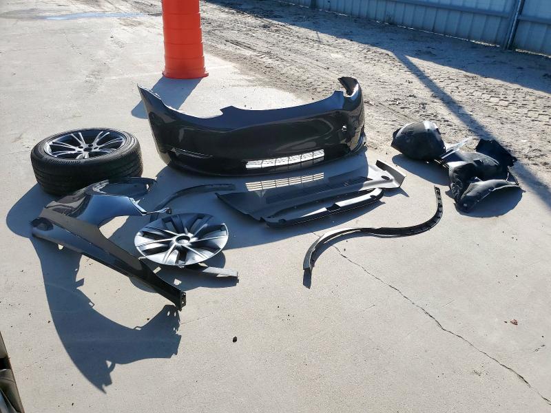 7SAYGDED7RA308461 - 2024 TESLA MODEL Y 灰色 照片 13