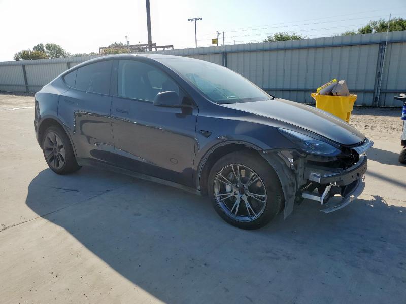 7SAYGDED7RA308461 - 2024 TESLA MODEL Y 灰色 照片 4