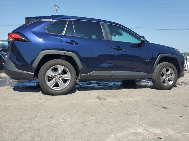 2T3P1RFV9PW404651 - 2023 TOYOTA RAV4 XLE BLUE photo 3
