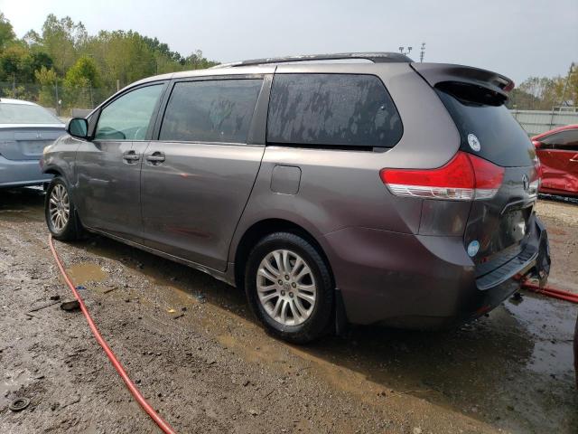 5TDYK3DC9CS177893 - 2012 TOYOTA SIENNA XLE GRAY photo 2