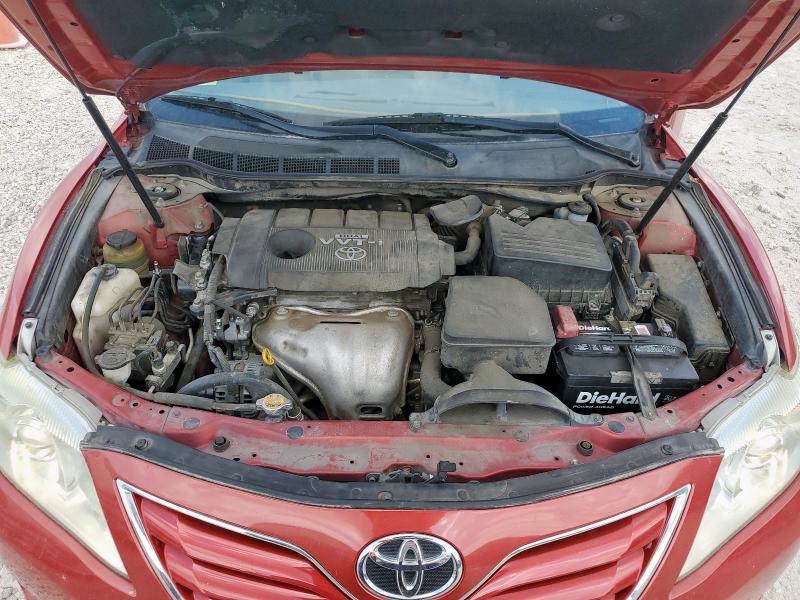 4T4BF3EK5AR050360 - 2010 TOYOTA CAMRY BASE Красный фото 11