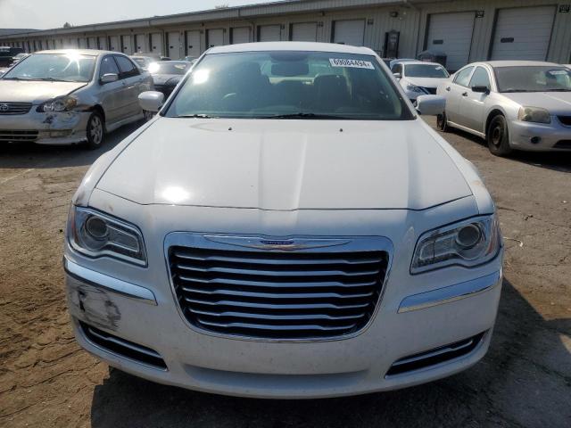 2C3CCAAG0EH344229 - 2014 CHRYSLER 300 WHITE photo 5