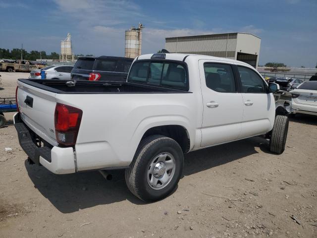 3TMCZ5AN1JM138199 - 2018 TOYOTA TACOMA DOUBLE CAB WHITE photo 3