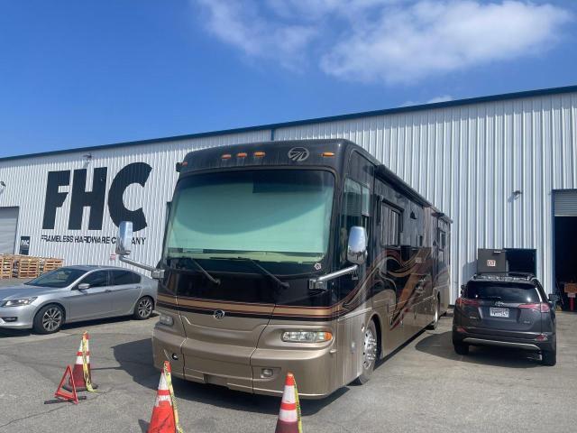 1RF43564093048957 - 2009 ROADMASTER RAIL RAISED RAI CREAM photo 2