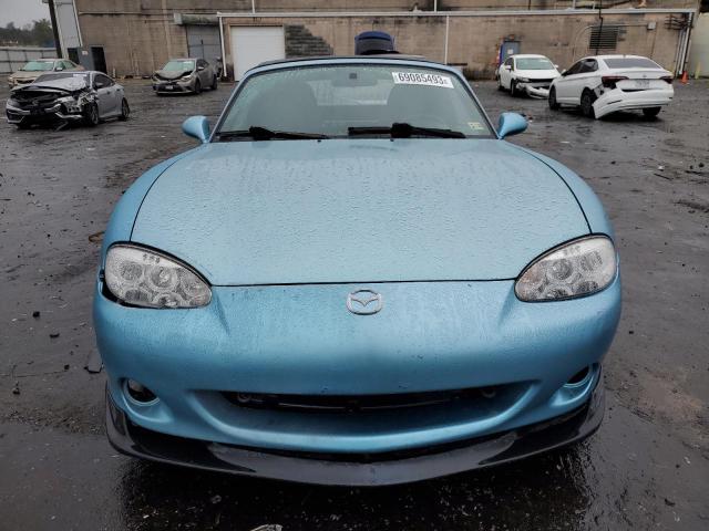 JM1NB353920229669 - 2002 MAZDA MX-5 MIATA BASE TURQUOISE photo 5