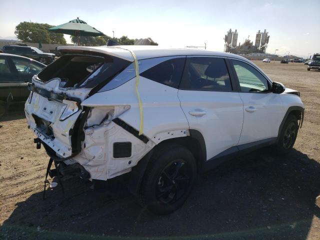 5NMJACAE6NH024923 - 2022 HYUNDAI TUCSON SE WHITE photo 3