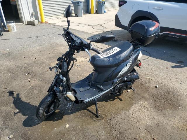 L2BB9NCC2LB118328 - 2020 GATO SCOOTER BLACK photo 2