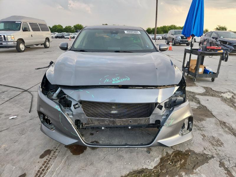 1N4BL4EV6KC169846 - 2019 NISSAN ALTIMA SL GRAY photo 5