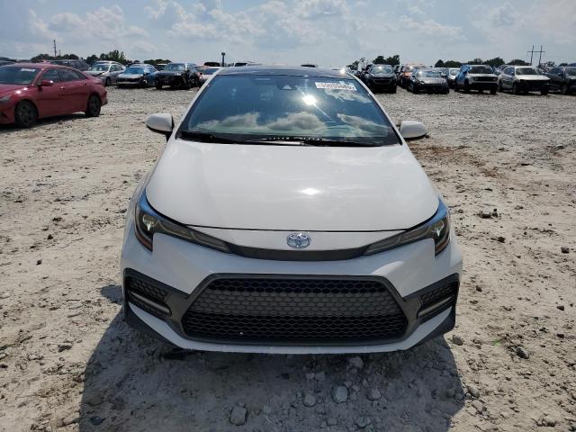 5YFS4MCE8MP076234 - 2021 TOYOTA COROLLA SE WHITE photo 5