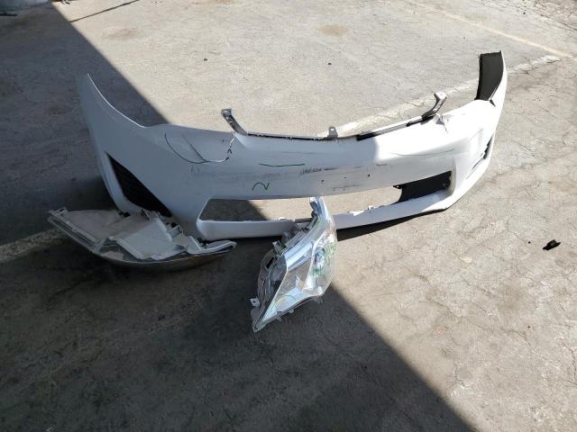 4T1BF1FK9CU577754 - 2012 TOYOTA CAMRY BASE WHITE photo 12