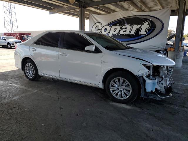 4T1BF1FK9CU577754 - 2012 TOYOTA CAMRY BASE WHITE photo 4