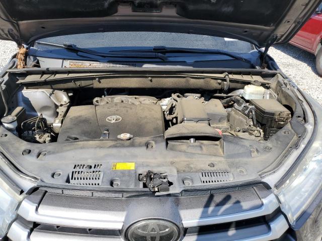 5TDKZRFH3JS543583 - 2018 TOYOTA HIGHLANDER SE Boz foto 12