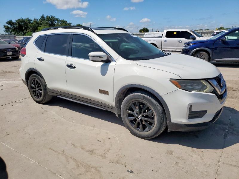 5N1AT2MT9HC757612 - 2017 NISSAN ROGUE S თეთრი ფოტო 4