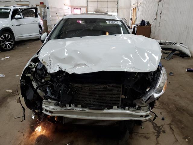 YV1622FSXC2130668 - 2012 VOLVO S60 T5 WHITE photo 5