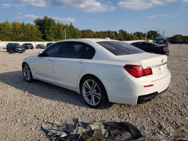 WBAYE8C53FD781718 - 2015 BMW 750 LI WHITE photo 2